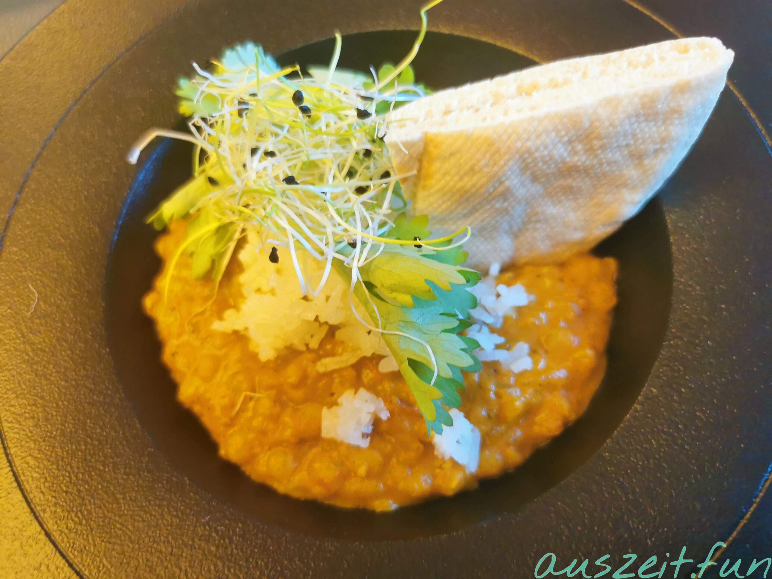 Bergerküche5 Linsendal mit Naan